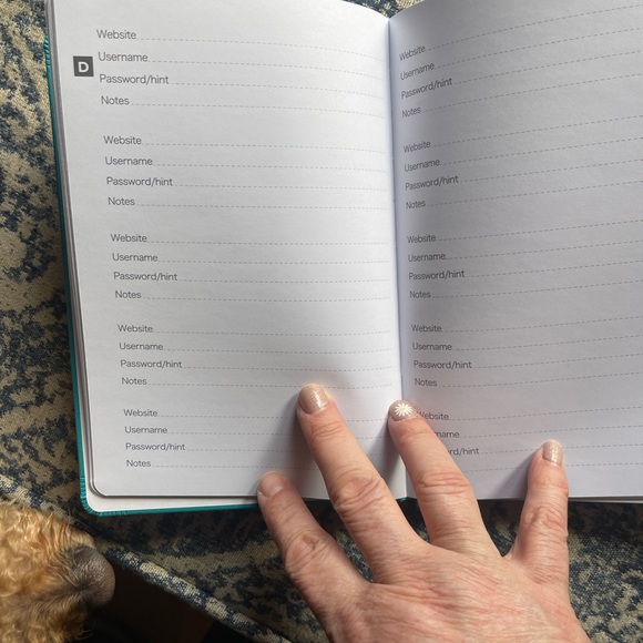 Password Notebook with Star Design - Picture 2 of 5